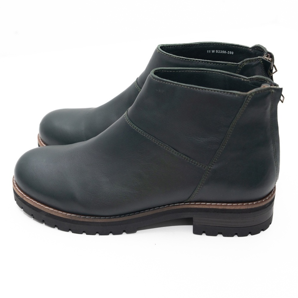 Softwalk‎ | New!  Elmhurst Leather Bootie. 11 Wide width - Picture 8 of 13